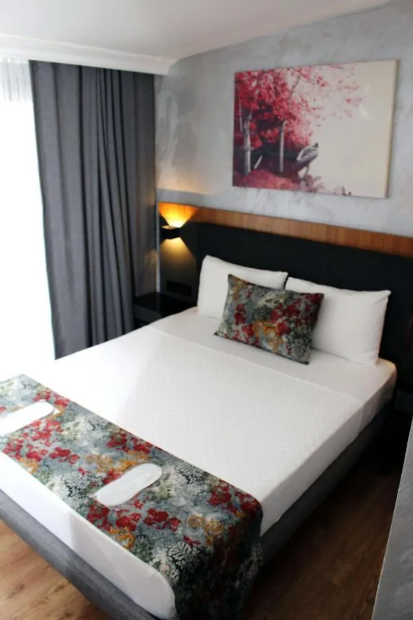 Istanbul Fair Hotel 3*,